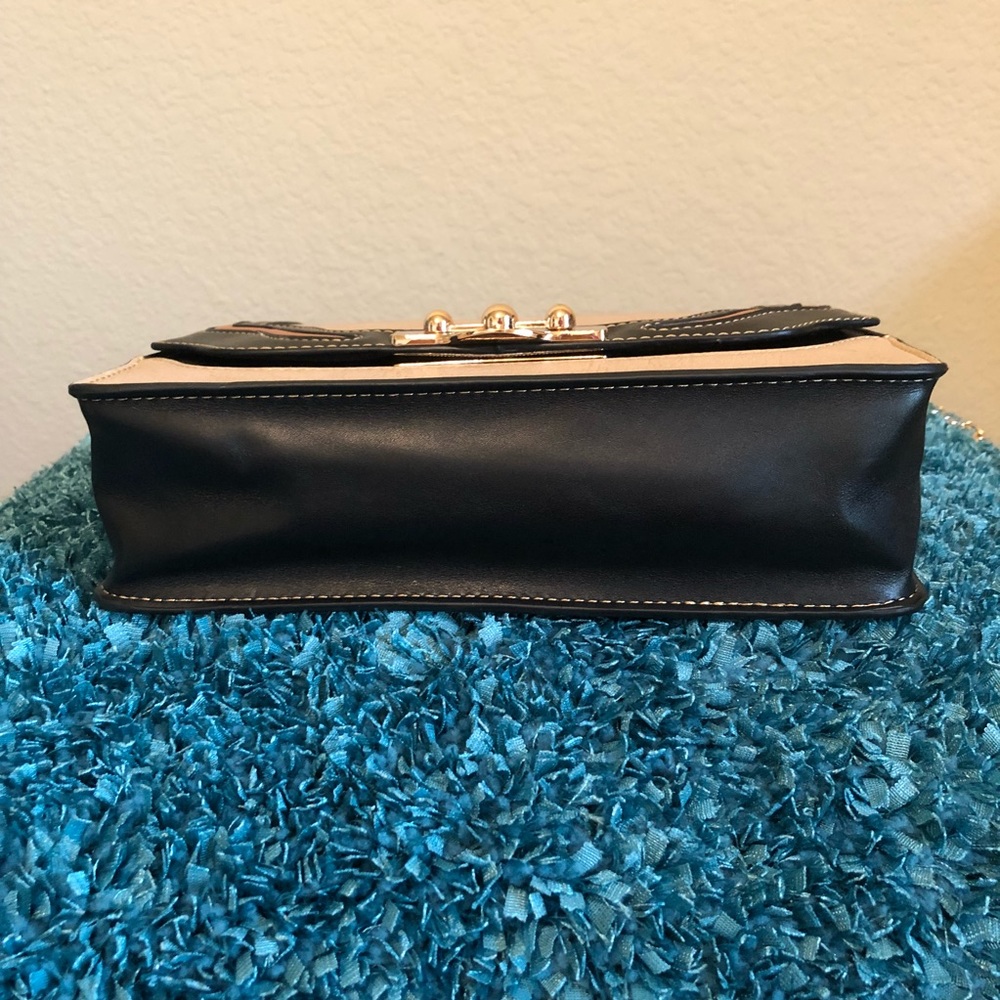 NEW Melie Bianco Leather Crossbody - Picture 5 of 8